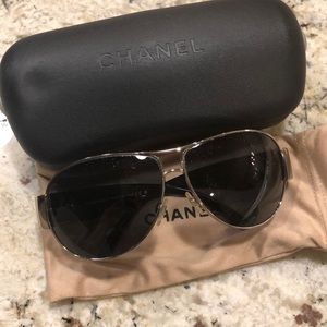 Authentic CHANEL aviator sunglasses